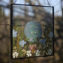 Load image into Gallery viewer, Hand painted 'Water Lily' Pressed Flower Frame