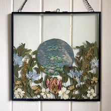 Load image into Gallery viewer, Hand painted &#39;Water Lily&#39; Pressed Flower Frame
