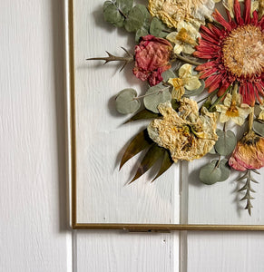 Gerbera Mandala Pressed Flower Frame